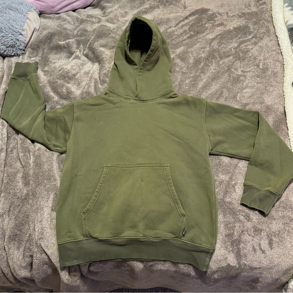 Fern Green Aritzia TNA cozy AF hoodie!